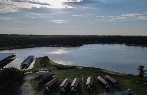Mead House | Lakefront Cabin - Texoma Breeze - 12