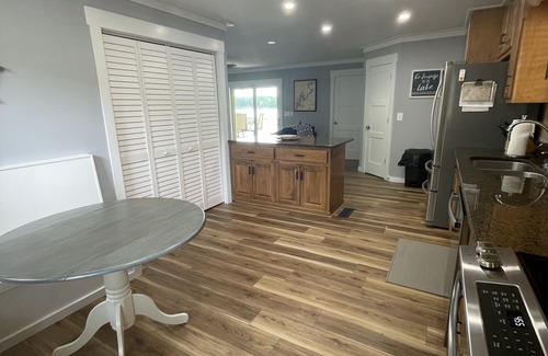 Cropwell House | Lakefront Cottage: 2 Kings, Boat Launch, Swim Dock, Firepit, 3 Patios, Lilypad