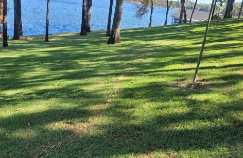 Dogwood House | Lakefront Cottage- late summer price decrease!
