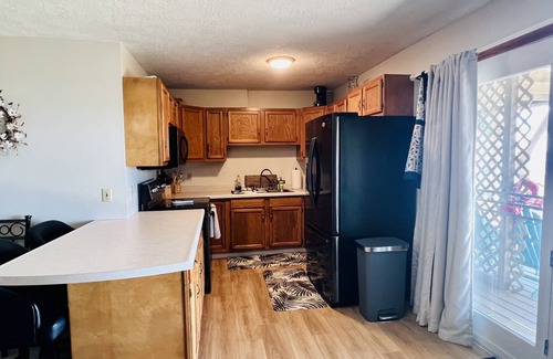 Wentworth Condo | Lakefront Fun
