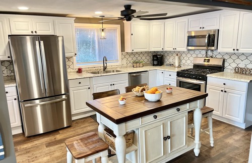 Barnstead House | Lakefront, gameroom,Air Conditioner,firepit, kayaks, canoes, frog mat,pedal boat