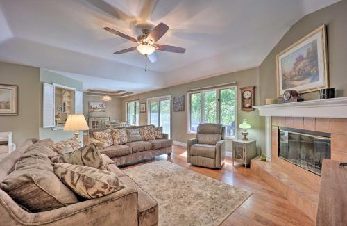 Bella Vista House | Lakefront Getaway with Private Dock and Kayaks!