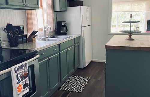 Laurens House | Lakefront house sleeps 5 - Lake Rabon, Laurens SC