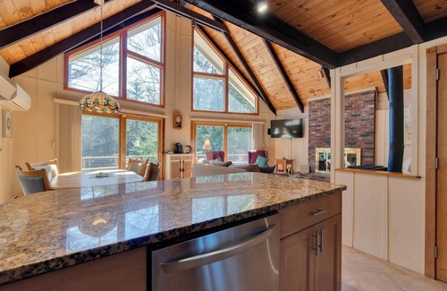 Lake Arrowhead House | Lakefront | Indoor Pools | Kayaks
