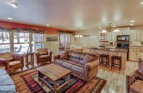Pequot Lakes Resort | Lakefront Luxe - Antler Cottage a 3-Level Retreat on the Whitefish Chain