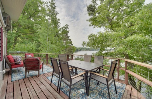 Osceola House | Lakefront Osceola Vacation Rental - Dogs Welcome!