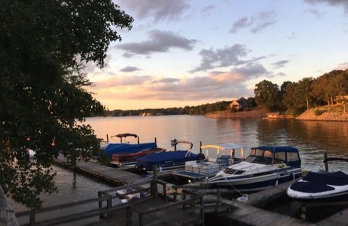 Steele Creek House | Lakefront Property Studio with Private Porch #39 at Long Cove Resort