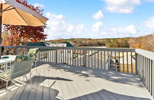 New London House | Lakefront Retreat in Badin Shores Resort home