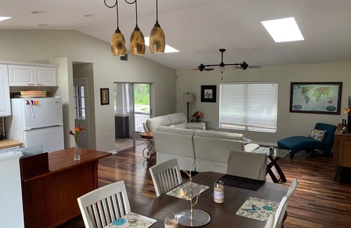 Limona Improvement House | Lakefront VERY PRIVATE Guest House with Gorgeous Lake Views! 2-Bed, 2-Bath