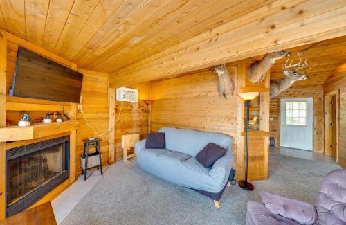 Maplewood House | Lakefront Wisconsin Escape with Boat Dock and Kayaks!
