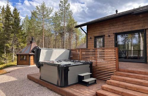 Kuusamo Ski Chalet | Lakeside cabin Villa Vaami