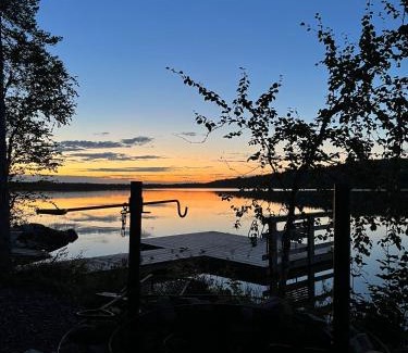 Kuusamo Ski Chalet | Lakeside cabin Villa Vaami