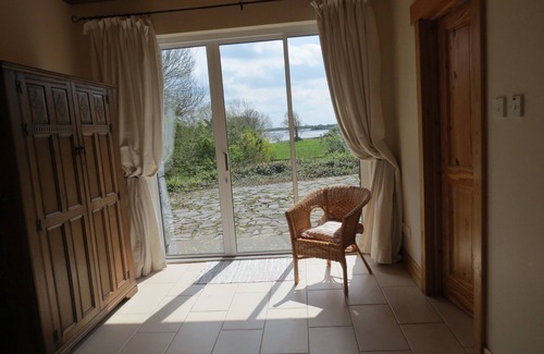 Headford House | Lakeside Fishing Lodge, 6 bedrooms, 4 bathrooms, Kilbeg, Headford, Co Galway