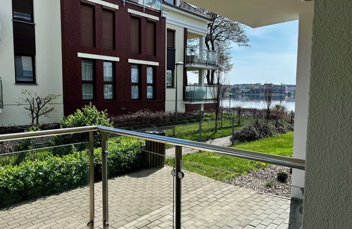 Ostroda Apartment | Lakeside Promenade View Sunrise Studio