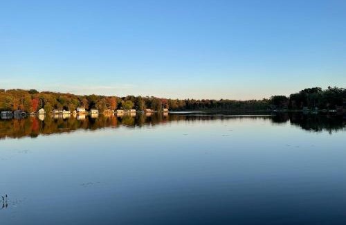 Oxford House | Lakeside Reflections