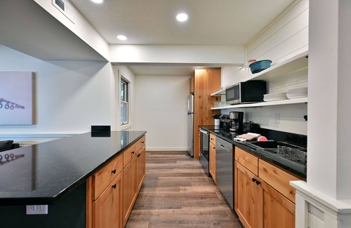 Webb Lake Condo | Lakeside Swimming Bear Condo: Beach, Sauna, Club Room, Private Balcony