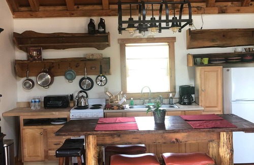 Emlenton Cabin | Lakeview cabin close to bike/hiking trails, the Allegheny River and more.