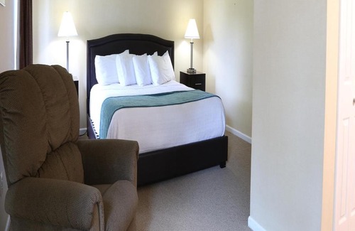 Cheat Lake House | Lakeview Golf Resort Townhouses