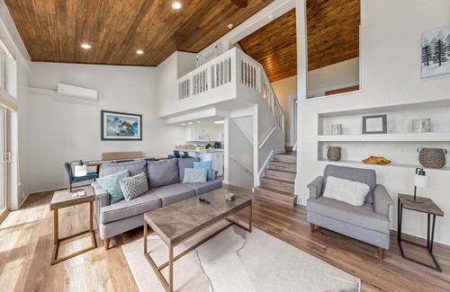 Incline Village Apartment | Lakeview Haven in Incline Village
