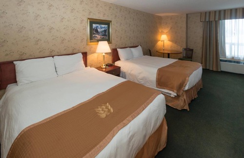 Fort Saskatchewan Hotel | Lakeview Inns & Suites Fort Saskatchewan