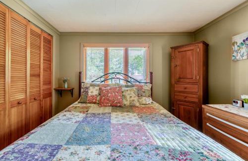 Lakeville House | Lakeview Retreat