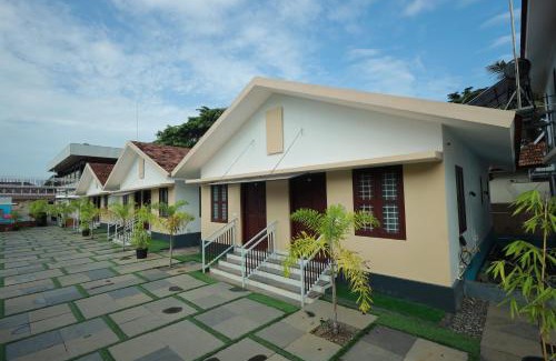 Mullakkal Resort | Lakeway Resorts