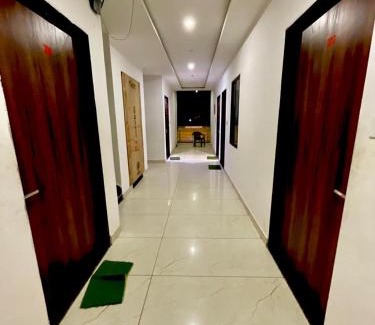 Khatu Hotel | Lakshika Palace