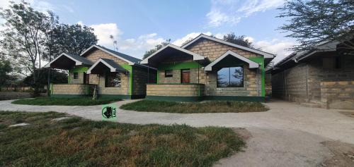 Gilgil Hotel | Lala Inn Kikopey