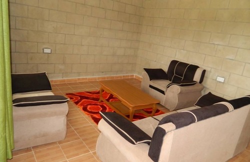 Ndaragwa Cabin | Lalanasi Lodge