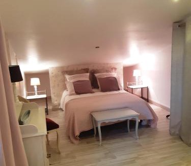 Aramon House | LAMATHYE