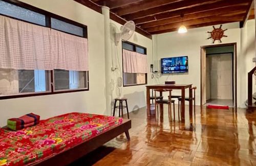 Bangkok Yai House | Lamduan house whole House - 3BR - Experience temple and canal life
