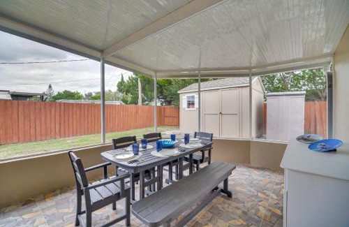 Bowe Gardens Apartment | Lanai, Grill and Outdoor Pool Melbourne Duplex!