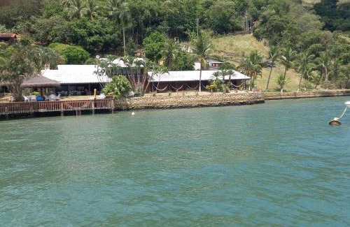 Parque das Palmeiras Boat Rental | Lancha para 9 pessoas