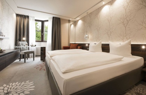 Schindeldorf Hotel | Land & Golf Hotel Stromberg