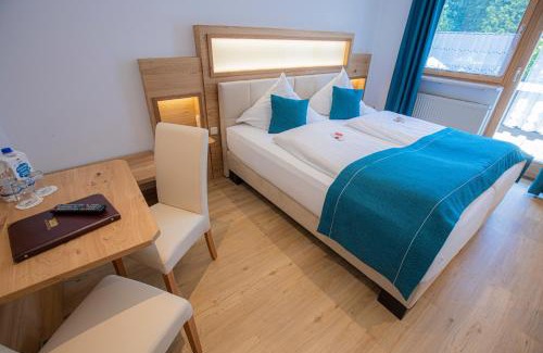 Altfraunhofen Hotel | Land-gut-Hotel Gasthof Waldschänke
