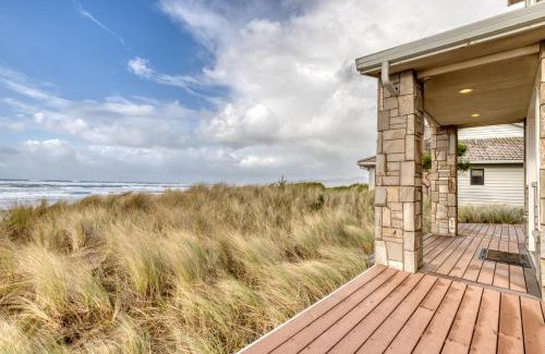 Tierra Del Mar House | Land of the Sea Luxury