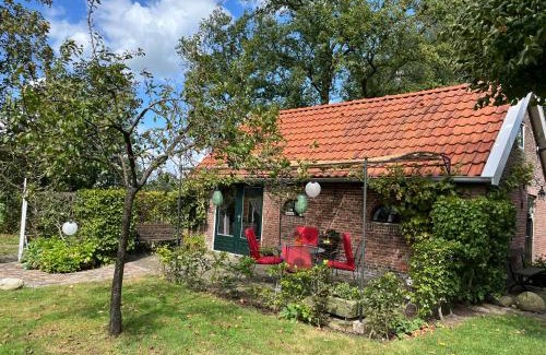 Veeningen House | Landelijk gelegen Huisje op erf