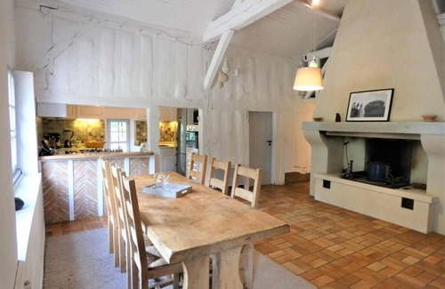 Commensacq House | Landes house