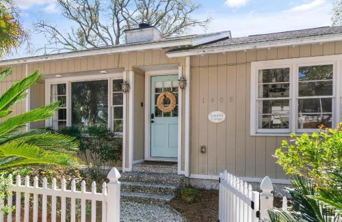 East Beach House | Landfall Cottage