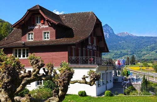 Sachseln Hotel | Landgasthof Zollhaus