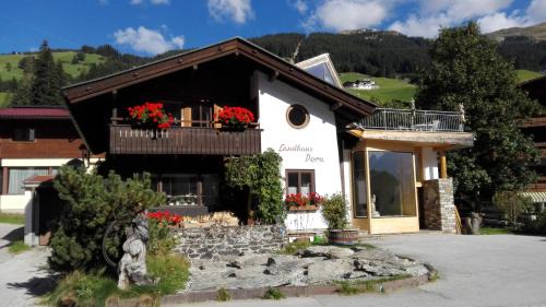 Vorderlanersbach Apartment | Landhaus Dora
