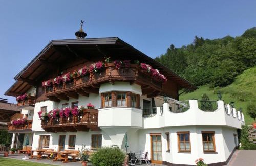 Alpendorf Apartment | Landhaus Gruber Winter