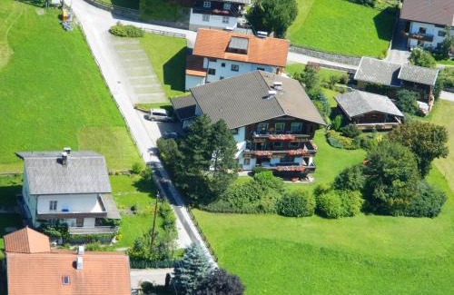 Hart im Zillertal Apartment | Landhaus Maridl