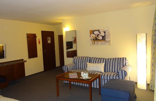 Hessental Hotel | Landhaus Wolf
