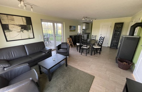 Greven House | LandHausFewo 9a for 5 friends with baby/dog in a secluded rural location