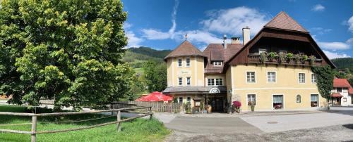 Etmißl Hotel | Landhotel Restaurant Hubinger