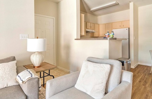 Southbelt/Ellington Apartment | Landing | Amazing 1BD, Clubhouse, Pool