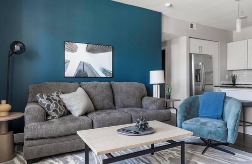 Allen Apartment | Landing | Amazing 1BD, Yoga Studio, Game Room