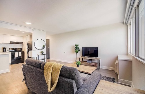St. Petersburg Apartment | Landing | Amazing 2BD, Yoga Studio, Courtyard