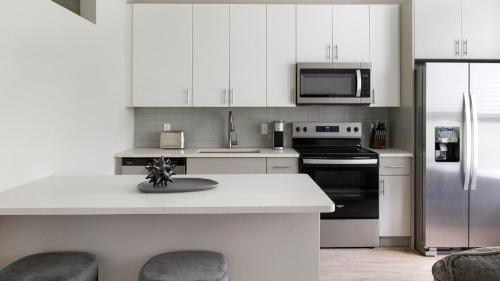 Wimauma Apartment | Landing Apartments near Sun City Center and Riverview